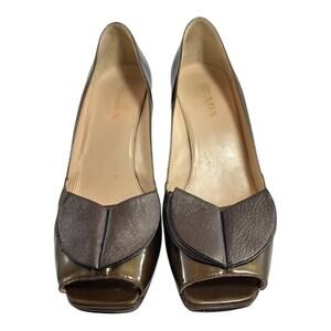 Prada Patent Leather Peep-Toe Bow Charcoal Gray/Bronze Size IT 38 US 8 Pumps
